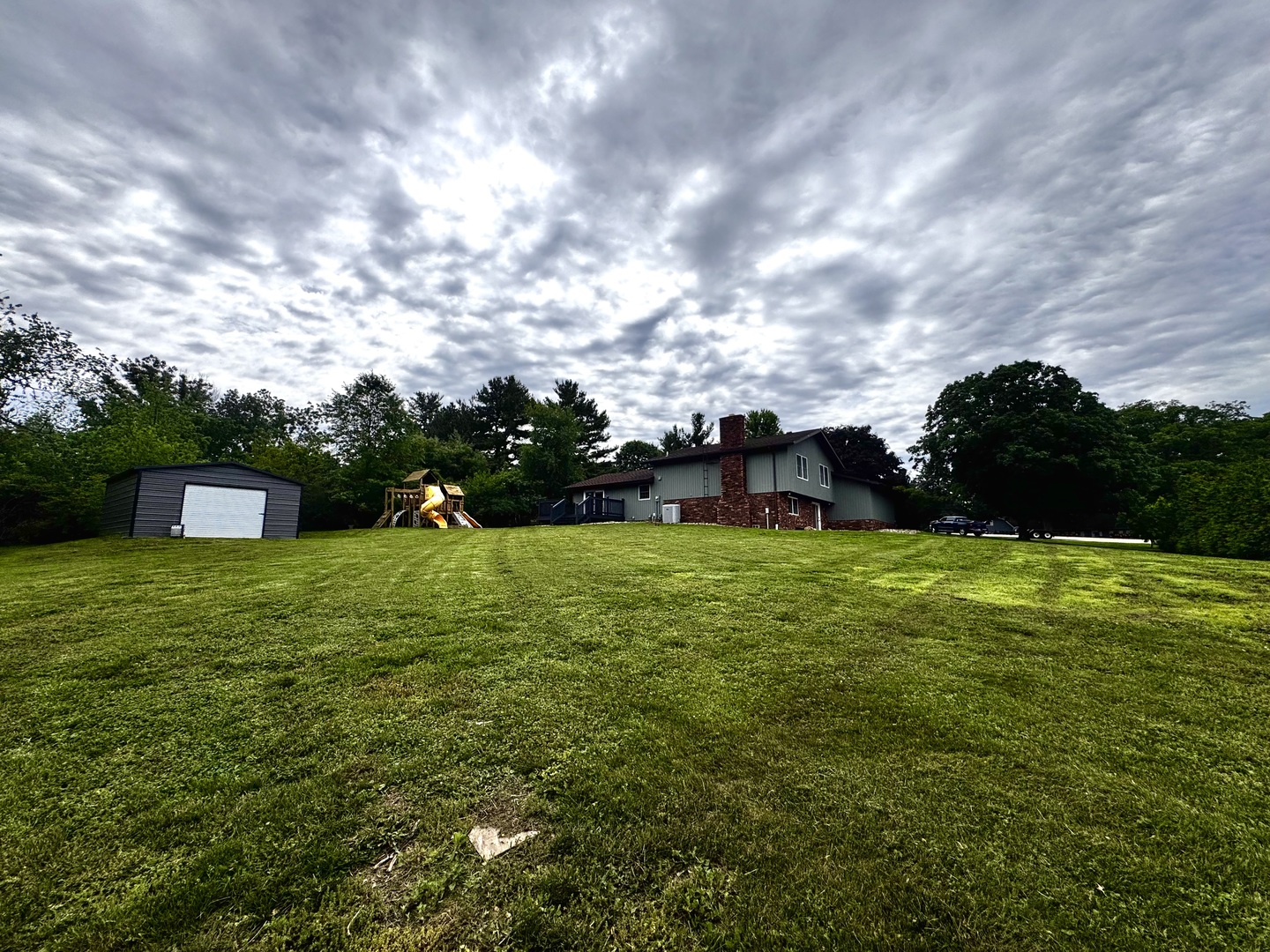 8819 Oak Drive, Clinton, IL 61727