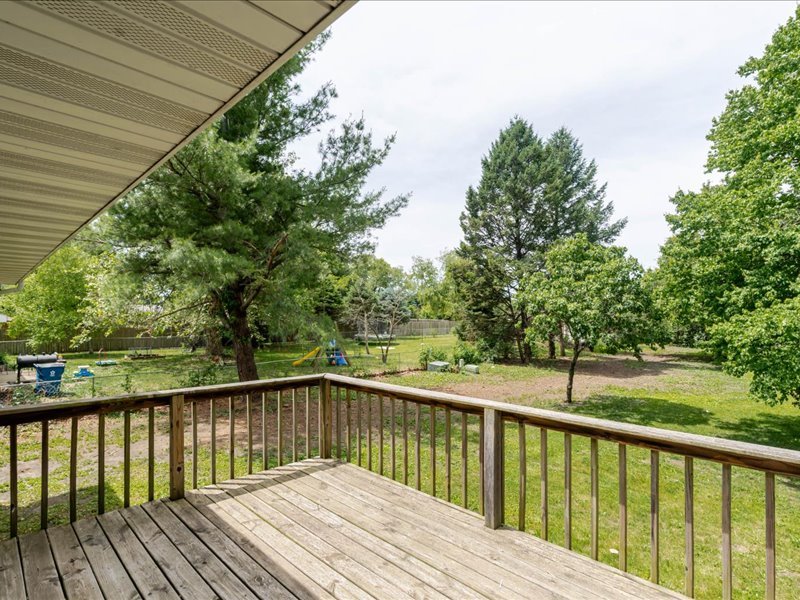 124 Hilton Drive, Lexington, IL 61753