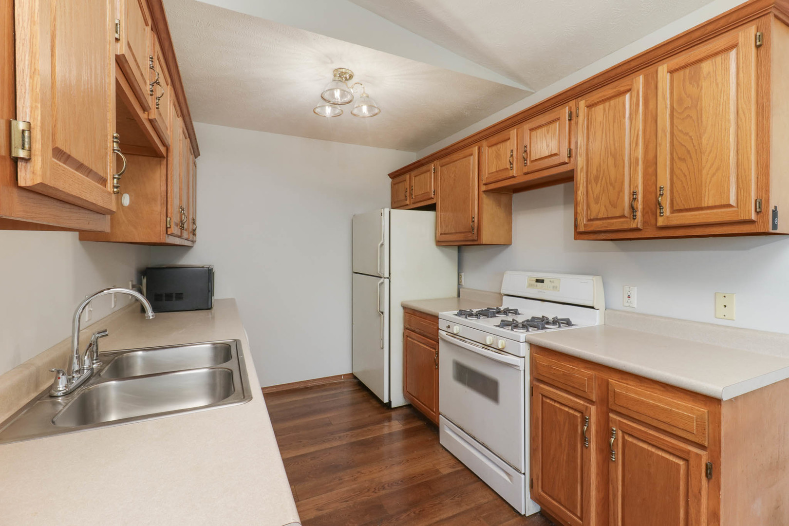101 A S State Street, Danvers, IL 61732