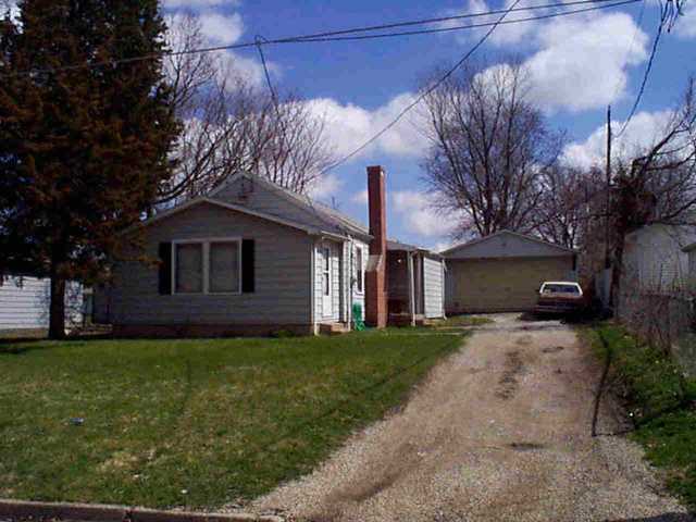 604 S Western Avenue, Bloomington, IL 61701